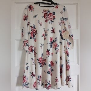 New ivory/mauve floral dress
